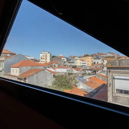 Host Wise - Lovely & Cozy Duplex Flat Apartment *