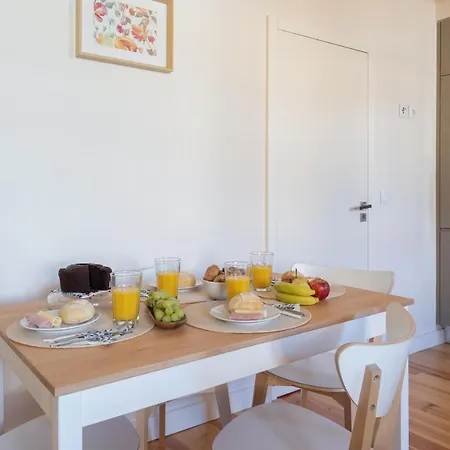 Apartment Host Wise - Lovely & Cozy Duplex Flat