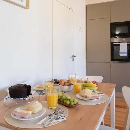 Host Wise - Lovely & Cozy Duplex Flat * Porto