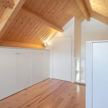 Lägenhet Host Wise - Lovely & Cozy Duplex Flat