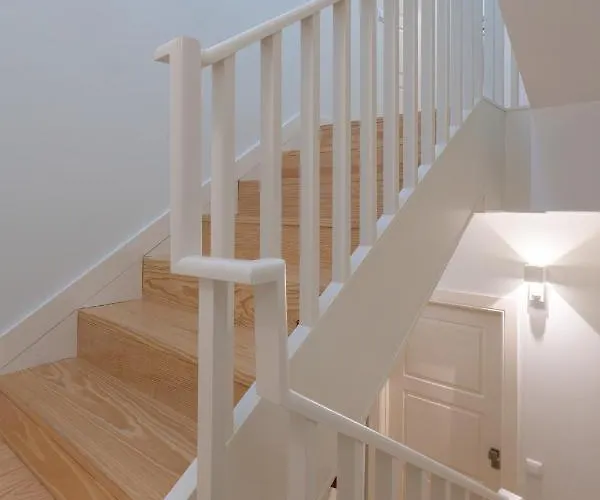 Host Wise - Lovely & Cozy Duplex Flat شقة