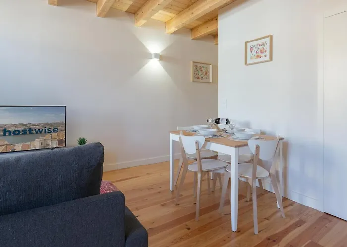 شقة Host Wise - Lovely & Cozy Duplex Flat *