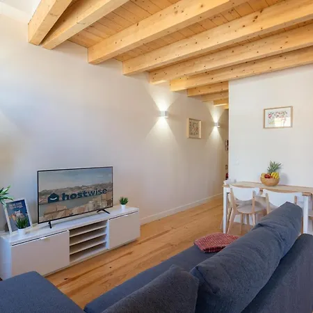Host Wise - Lovely & Cozy Duplex Flat * Porto